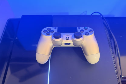 Sony PlayStation 4 500GB Console Bundle | Original Phat Model | Gold DualShock 4 | Used – Good to Very Good