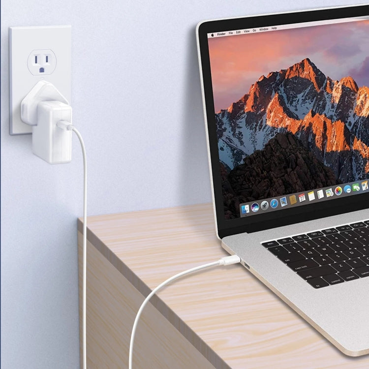 Universal USB-C Fast Charger – 2m Cable, Wide Voltage, Safe & Portable Charging for Smartphones & Rechargeable Devices